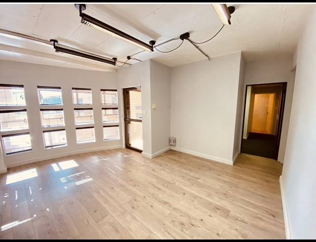 105M² OFFICE TO LET IN EVERSDAL